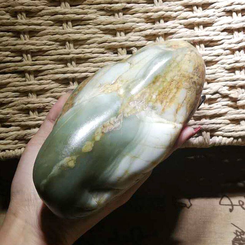 1068克 新疆和田青玉籽料原石 鸭蛋青籽料原石奇玉 石包玉 象形籽