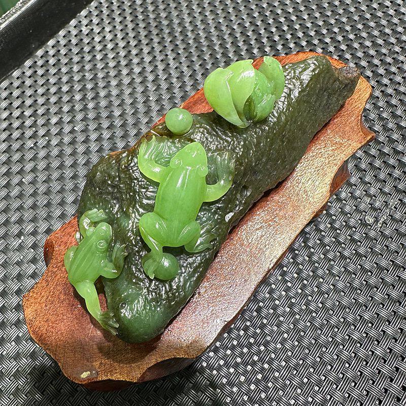 170克和田玉碧玉戈壁料精雕青蛙摆件茶台书房雅玩收藏珍品小重器,珠宝/钻石/翡翠,珠宝奇石,淘宝优惠券,粉丝福利购,淘宝优惠卷