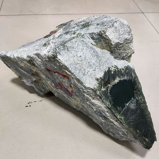 26斤重和田玉黑青玉原石塔青黑羊脂大块特一细收藏手镯牌子料高货