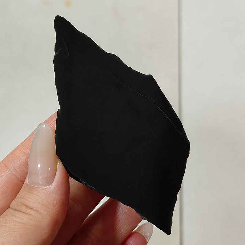 新疆黑青黑羊脂山料切块练手玉料