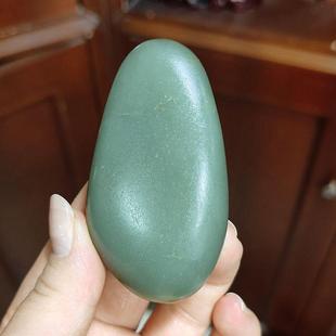 98克和田玉青玉籽料原石 新疆鸭蛋青玉一细油润玉石把件玩料雕刻