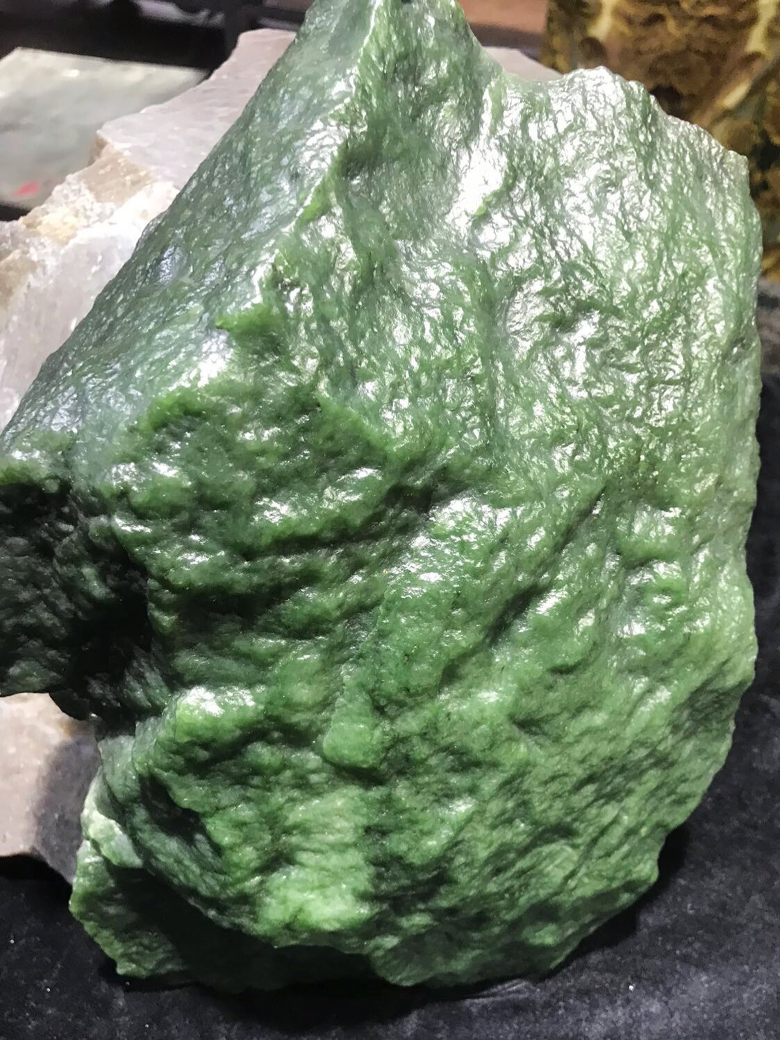10斤重和田玉碧玉山流水原石 菠菜绿碧玉一细大块收藏级珠宝原料