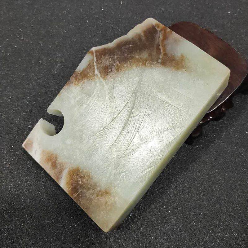 603克糖青白玉切块做料牌子原石