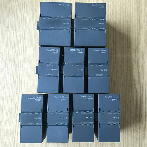 二手西门子S7-200smart数字量模块DE08 DR32DT32DR16QR16QT16DT16