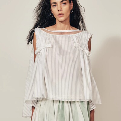 MARCHEN宽松舒适微春雪无袖上衣