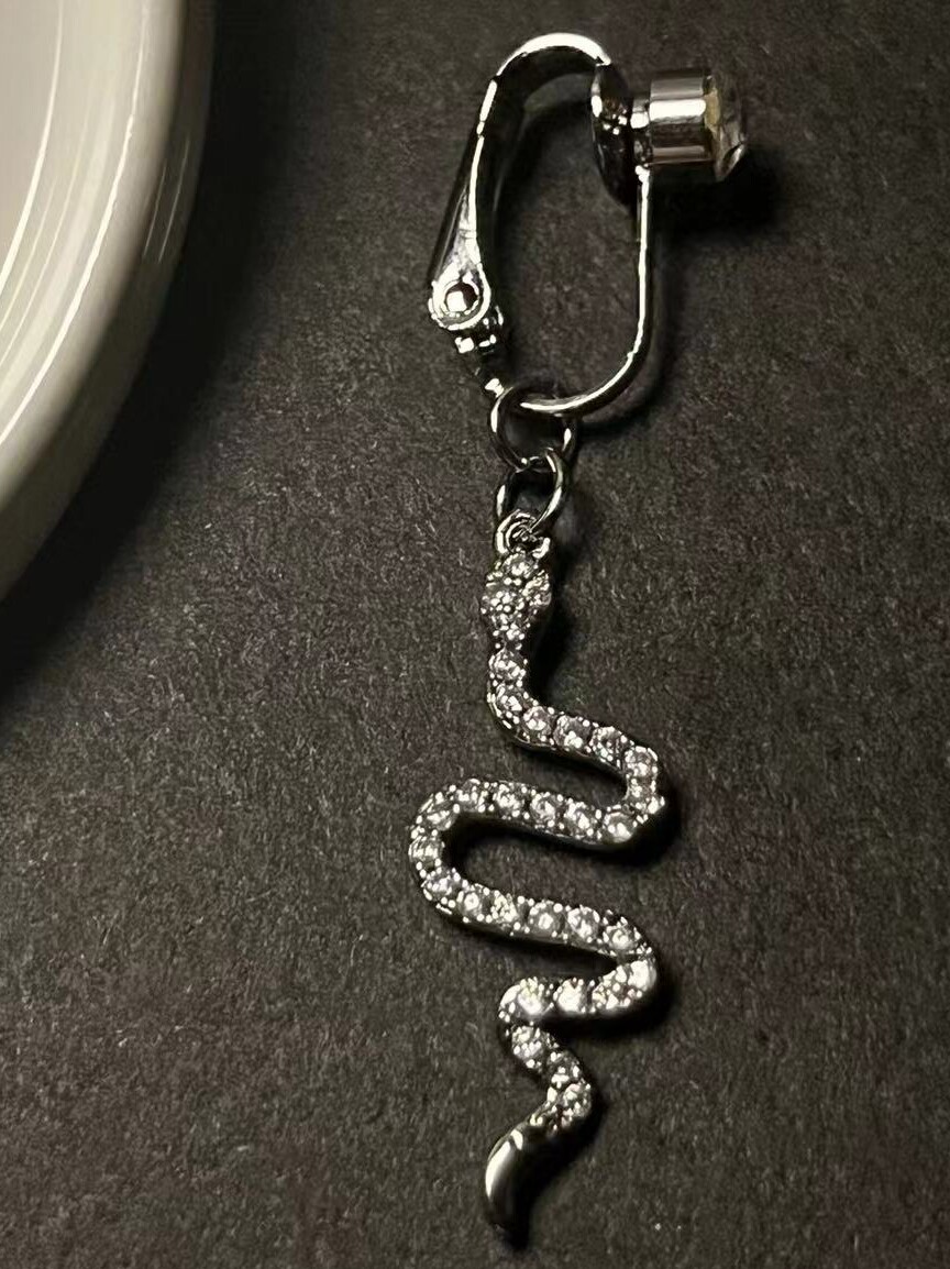 NO PIERCING NAVEL NAILS NO NEED TO PIERCE HOT GIRLS NICHE INS FIRE EUROPEAN AND AMERICAN HYPOALLERGENIC NON-POROUS ZIRCON FAKE NAVEL CLIPS