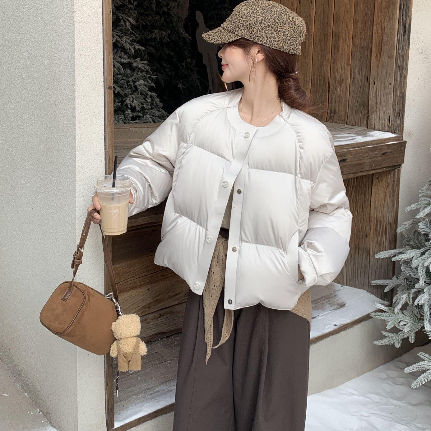 米白色短款羽绒服外套女90白鸭绒