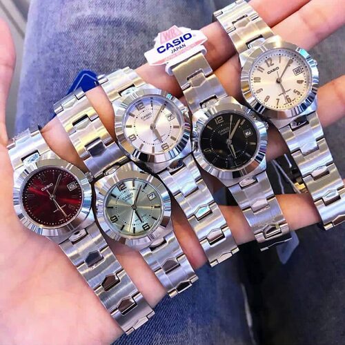 金属腕表卡西欧复古简约女