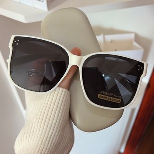 uv400墨镜可套近视镜夹片显脸小开车男女偏光太阳镜防紫外线防晒