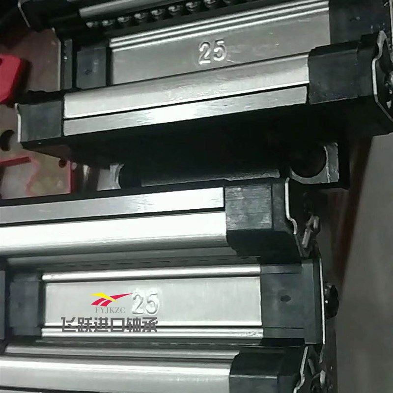 钢保直线导轨线性滑块HGH/HGW15 20 25 30 35 45CA CC滑台