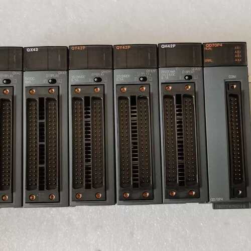 议价PLC整套：Q00CPU、QX42、QY42P、2个可维修