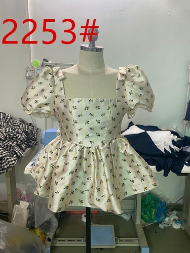 恒旺女装2店 HWFS2D2253 整款下架