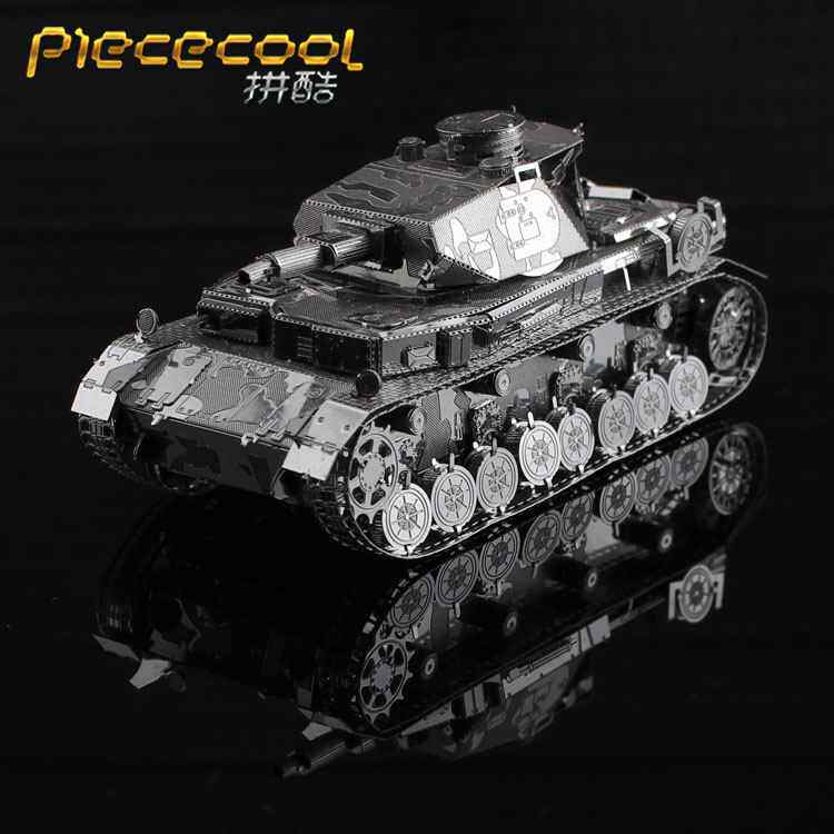 日本購3d立體金屬拼圖 德國四號坦克模型 兒童益智拼板成人拼裝玩在類目 玩具/童車/益智/積木/模型, 串珠/拼圖/配對/拆裝/敲打玩具, 拼圖/拼板中 - 來自Buy2taobao.com提供專業的淘寶代購服務