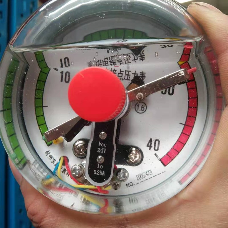 杭州富阳东亚YNXC100耐震电接点压力表1.6MPa 40 60耐振电接点表