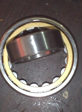 哈尔滨轴承NJ2307轴承NU2309 NJ2309 NU2310 NJ2310 NJ2311 M