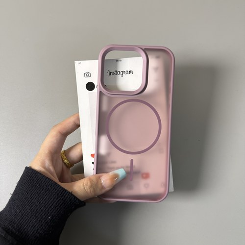 ins温柔冰莓粉肤感磁吸壳适用iPhone17手机壳16promax苹果15/14/13小众简约高级