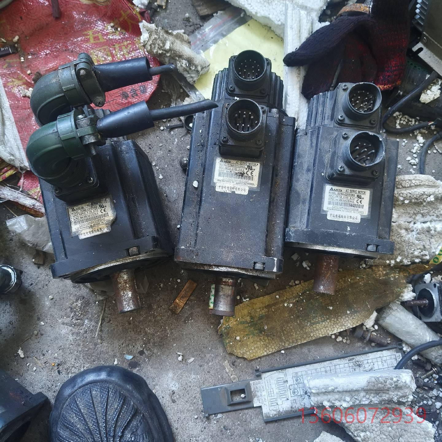 维修台达1KW 2KW伺服电机ECMA-C11020ES 480议价