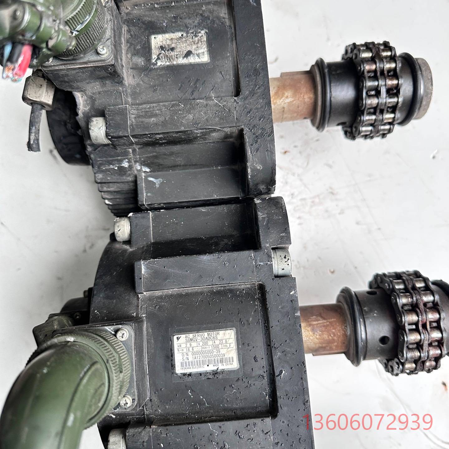 维修安川2.9KW伺服电机SGMGV-30ADC6S实物议价