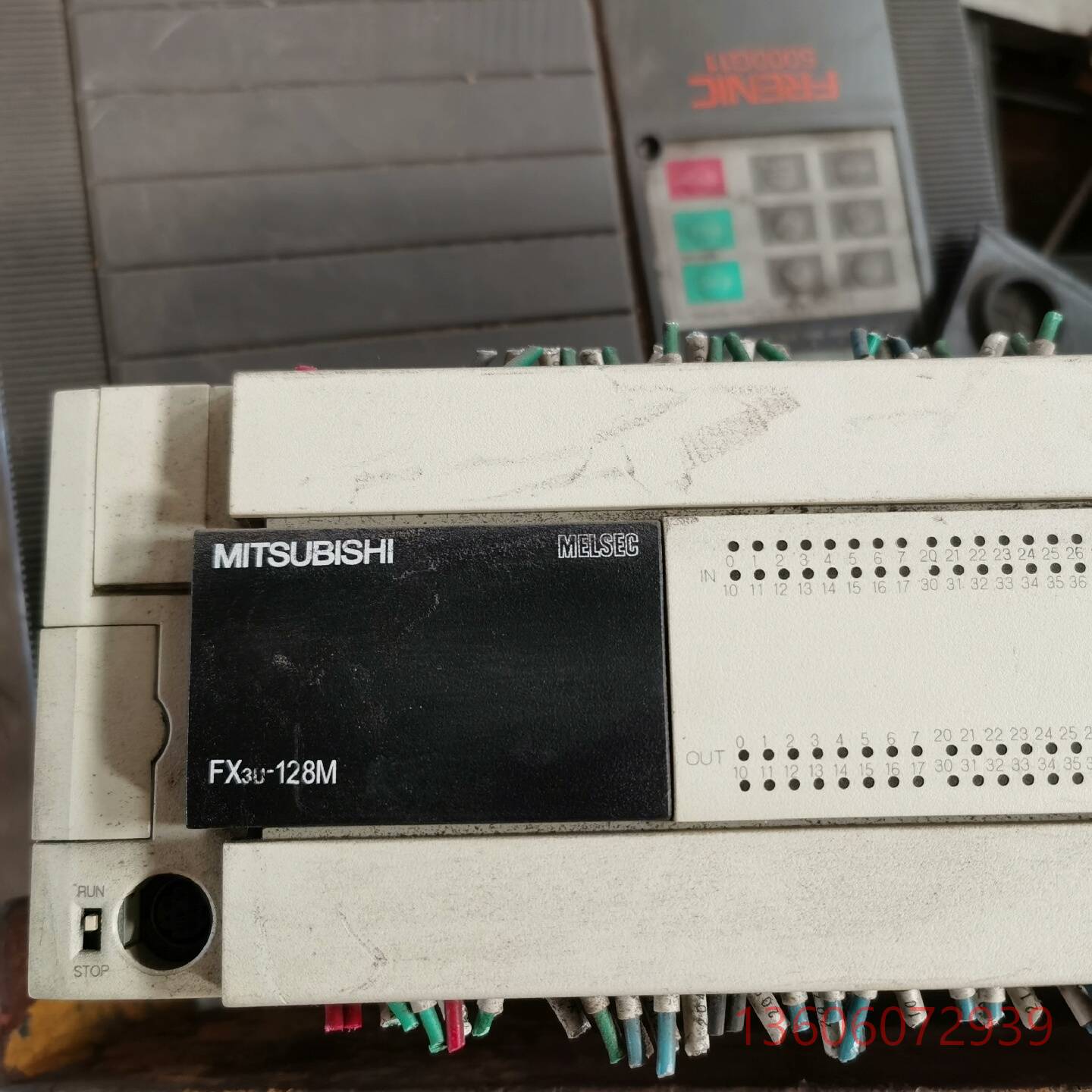 维修三菱FX3UPLC一台，型号FX3U-128MR/ES-议价