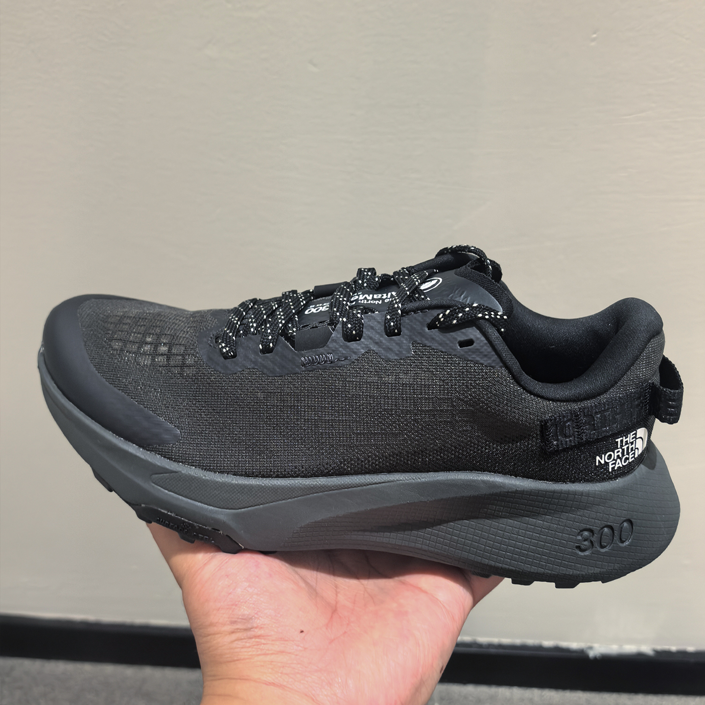 北面户外运动徒步鞋8A9S