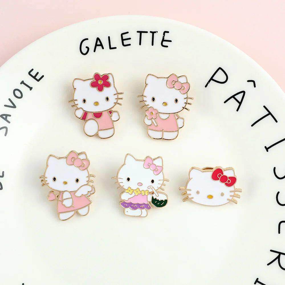 三丽鸥Hello Kitty可爱套件猫翻领别针为背包兄弟