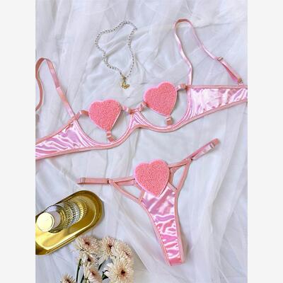 Sexy three-point lingerie镂空爱心三点式内衣套装