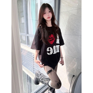 新款 T恤女夏季 230上衣三本针 复古贴布字母刺绣宽松短袖 高级感美式