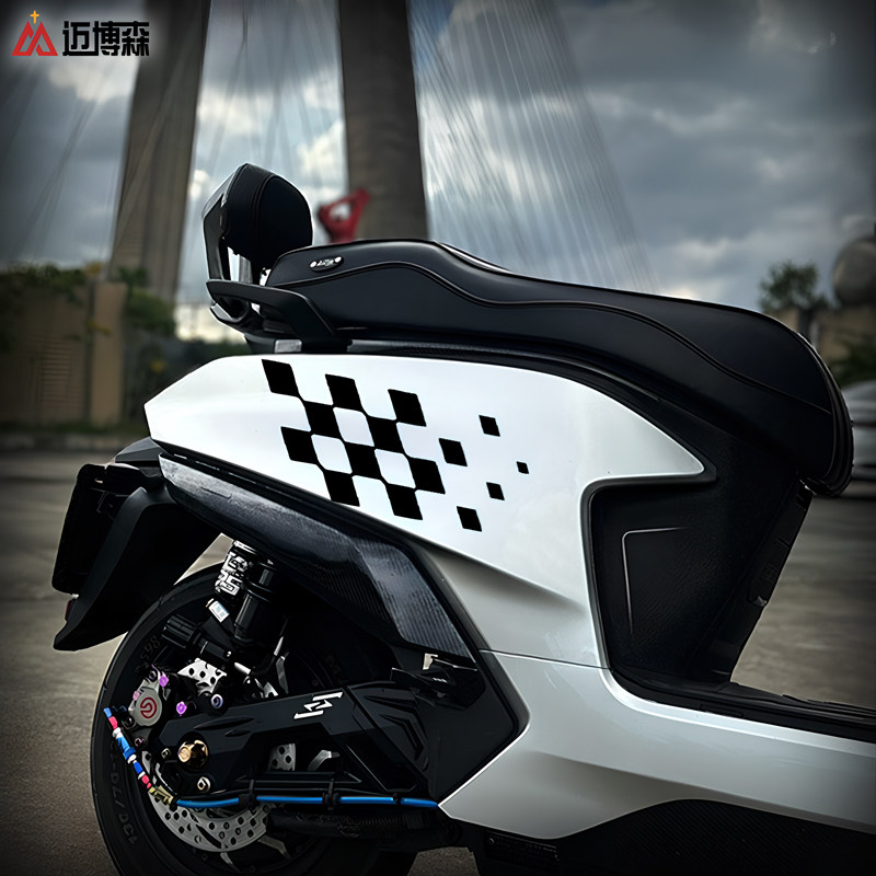 适用于极核电动车AE4i/AE5ipro个性黑格子划痕遮挡拉花装饰贴纸