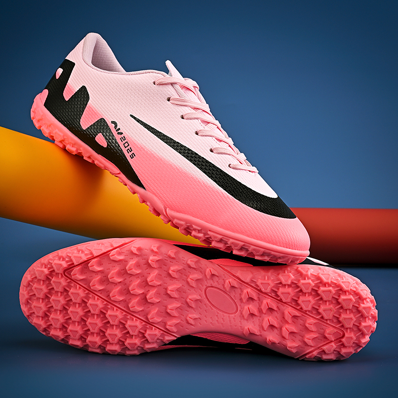 c罗刺客16低帮足球鞋男款AG长钉专用学生TF碎钉比赛专业训练鞋女
