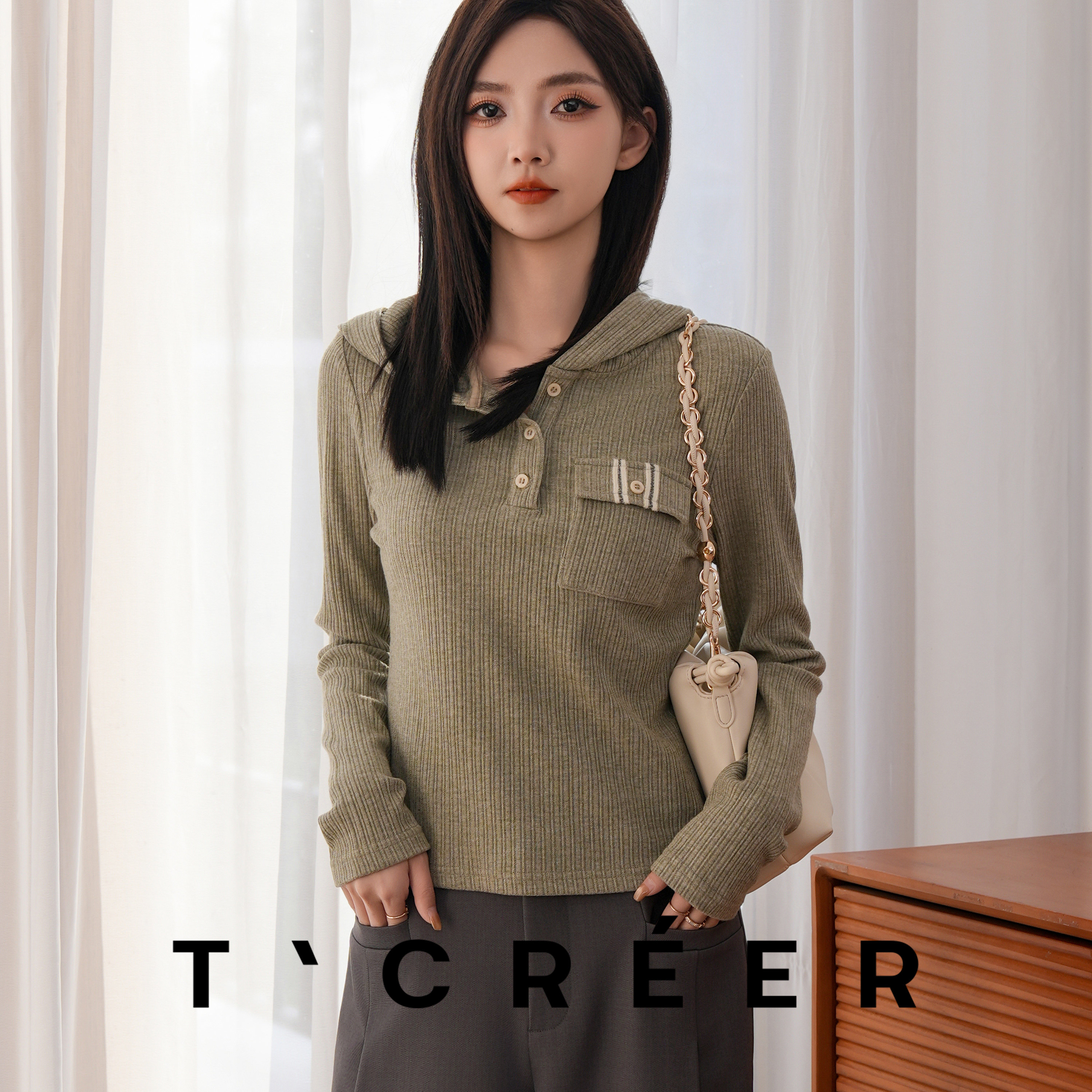T`CREER｜【晓禾三意】美式修身气质显瘦长袖连帽上衣女