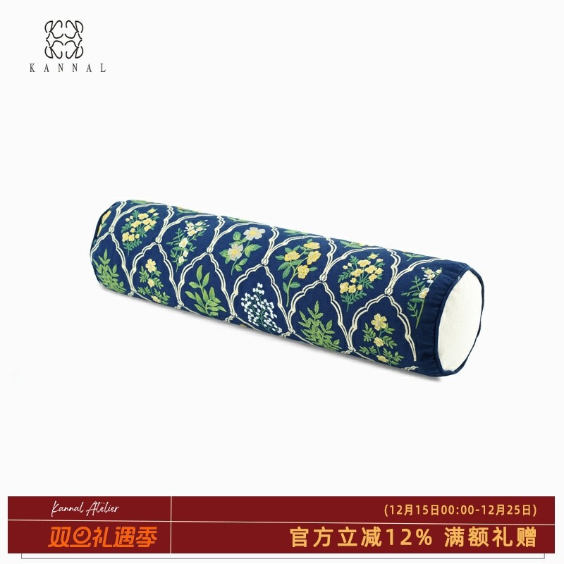古典蓝『Charm』高级法式中古复古蓝色棉麻花朵刺绣圆柱靠垫抱枕