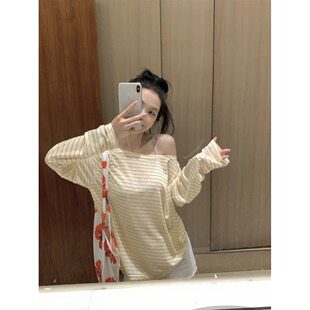 黑奶酪 BLACK~甜心度假撞色条纹朦胧透感长袖罩衫薄款T恤上衣