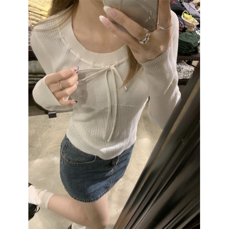 小众显瘦修身短款圆领长袖针织衫