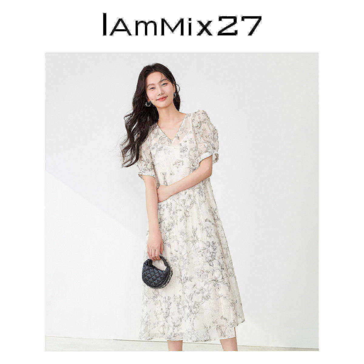 IAmMIX27夏季V领连衣裙女莱赛尔薄款泡泡袖两件套碎花裙女中长裙