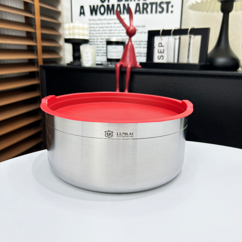 304不锈钢带盖碗三层加厚密封