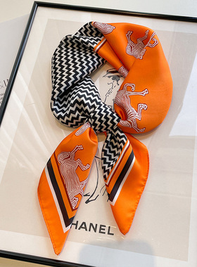 高级感橙色马车小丝巾女韩版百搭洋气职业装饰领巾70方巾薄款围巾