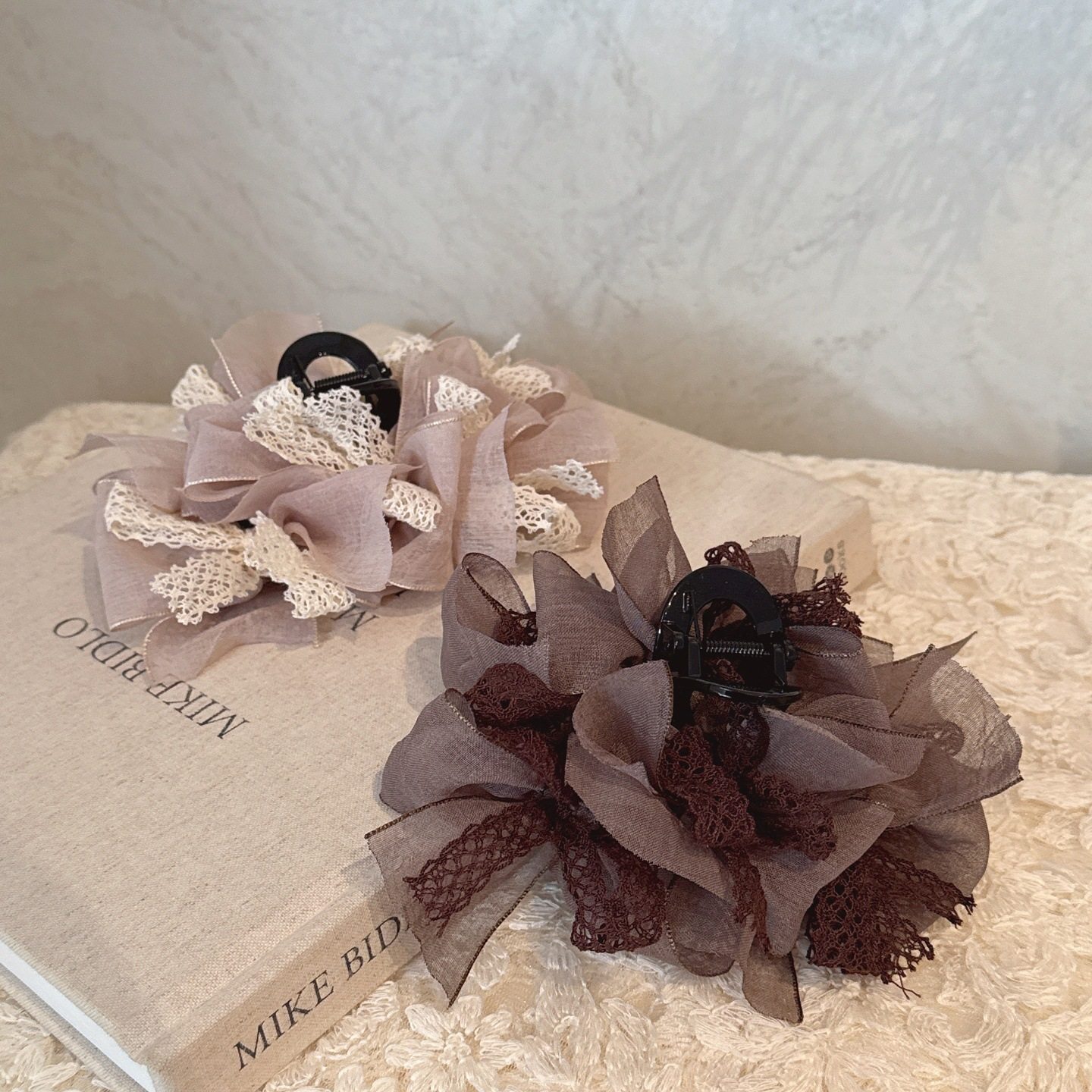 韩系新款高级感网纱蕾丝大号抓夹时尚气质后脑勺盘发鲨鱼夹发量多,饰品/流行首饰/时尚饰品新,民族风发饰,淘宝优惠券,粉丝福利购,淘宝优惠卷