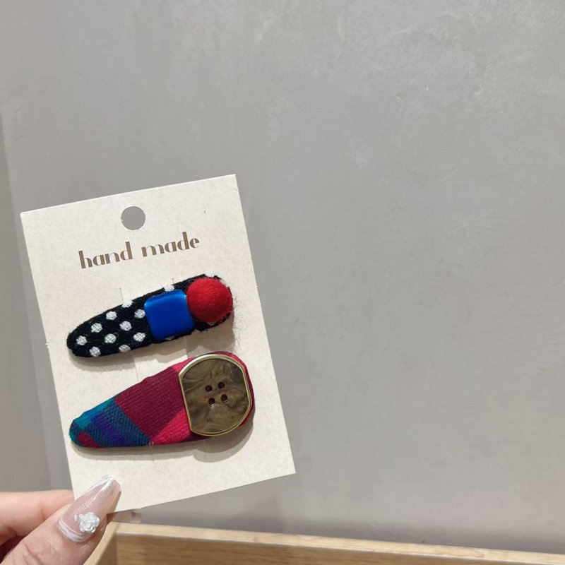 东大门秋冬波点毛绒纽扣布艺格子学院风百搭气质复古水滴bb夹发饰,饰品/流行首饰/时尚饰品新,发饰,淘宝优惠券,粉丝福利购,淘宝优惠卷