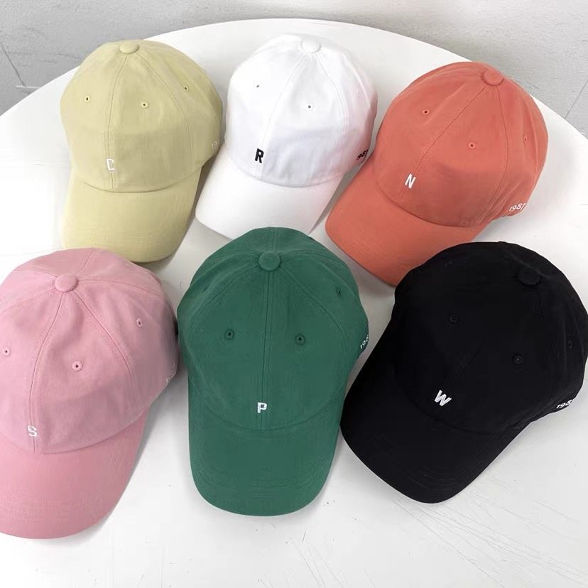 韩国进口代购春夏新ins潮糖果色软顶棒球帽休闲字母C防晒鸭舌帽女