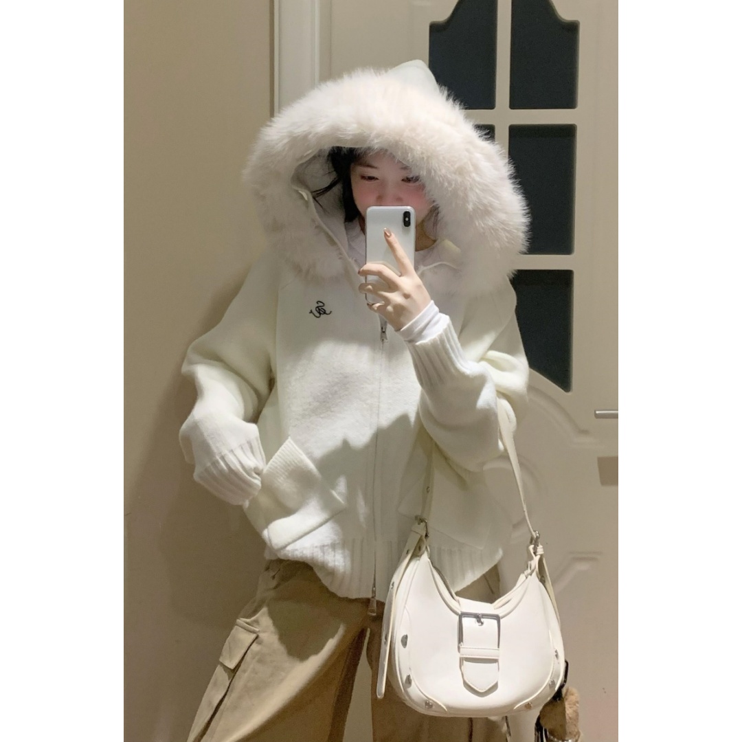 日系温柔甜美毛领连帽针织开衫