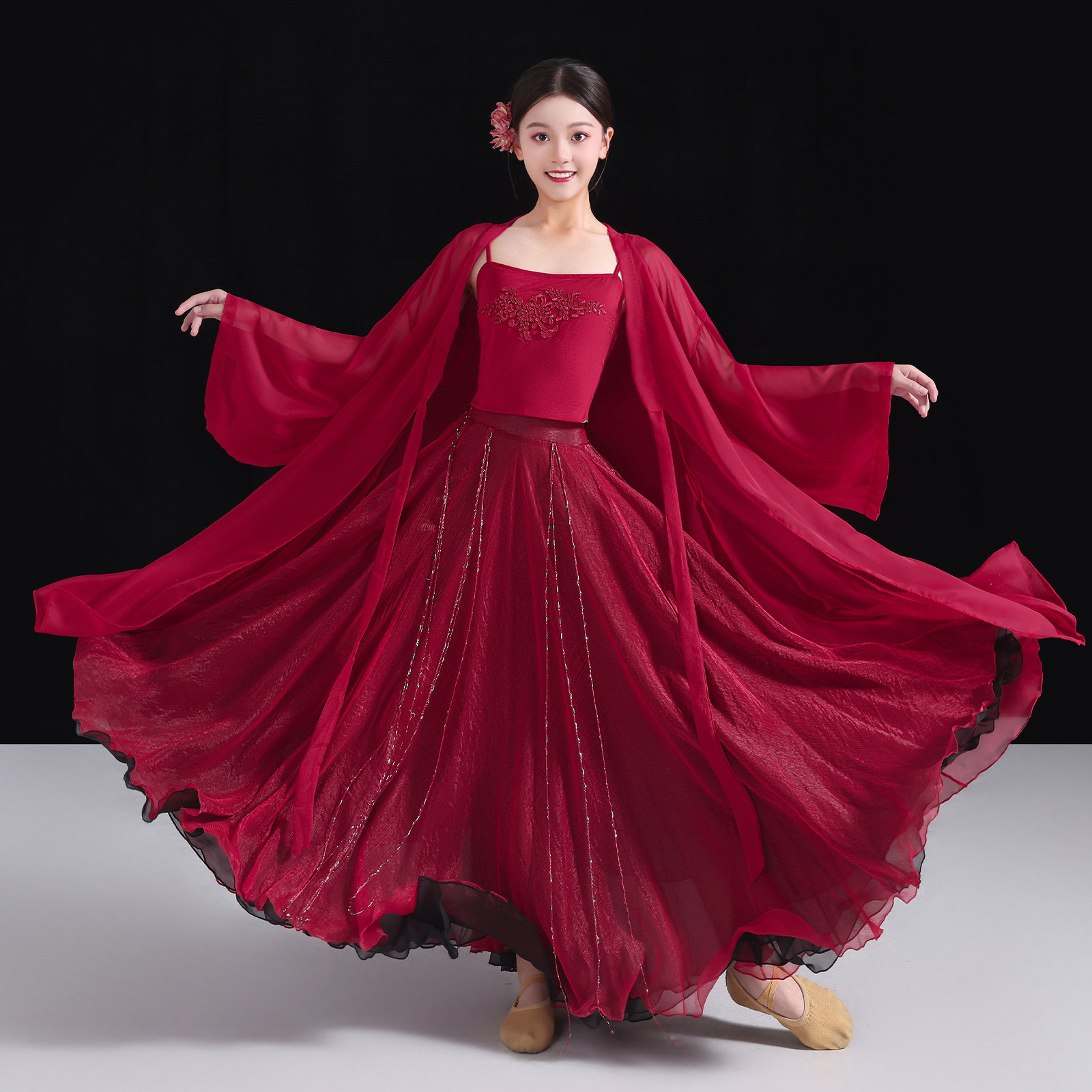 儿童古典舞蹈服红色飘逸纱衣大外衫古风汉元素女童舞台演出大裙摆