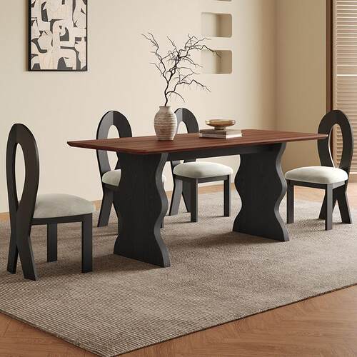 奥古斯特复古风全实木餐桌