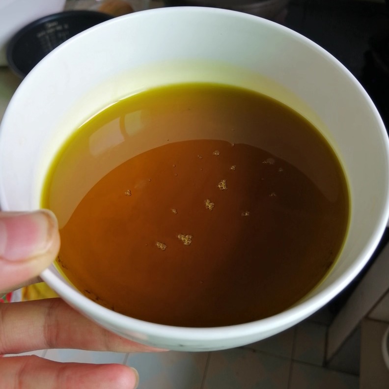 四川小榨浓香型菜籽油非转基因炒菜清油