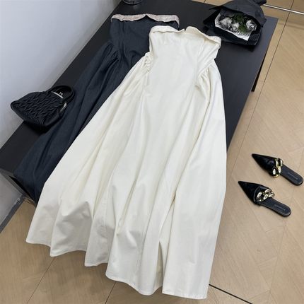 连衣裙女2025年秋冬季新款时尚女装抹胸西装裙连衣裙K#21