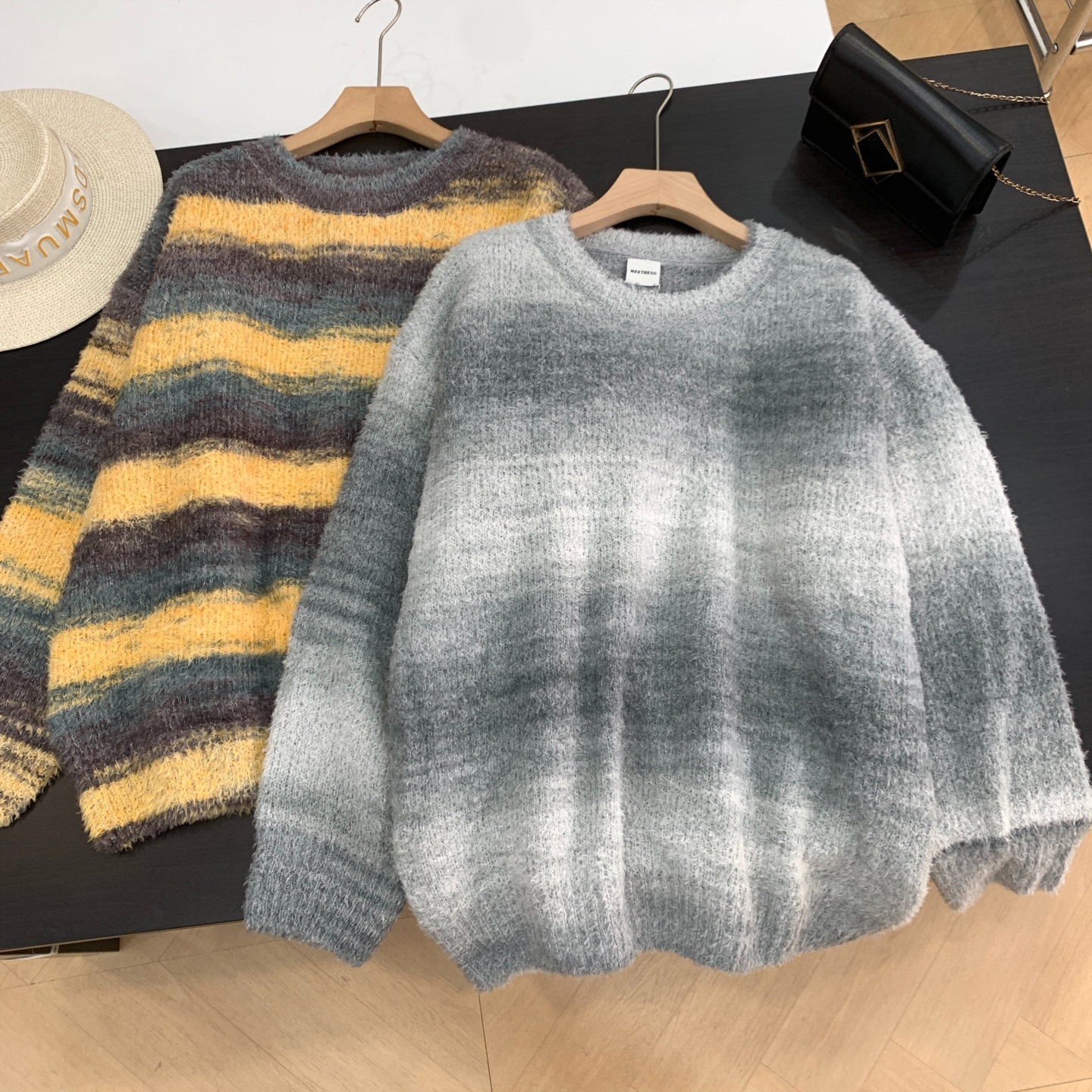 2025年秋季新款慵懒风撞色拼接小众百搭时尚圆领毛衣J#31