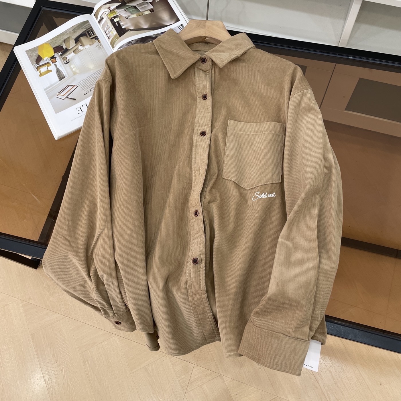 衬衫纯色秋季厚实小众时尚新款长袖单排扣直筒女 I#29