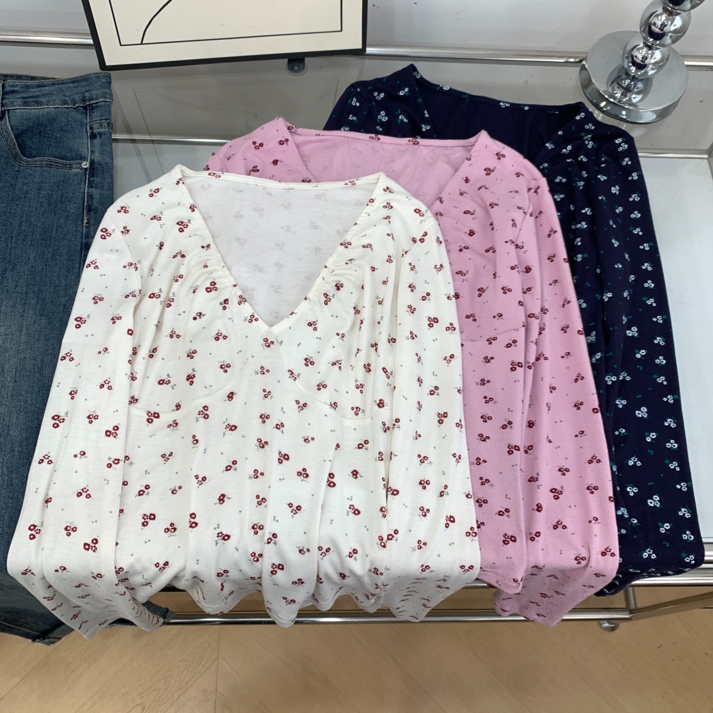 衬衫碎花秋季V领套头直筒长袖新款百搭上衣女 I#23