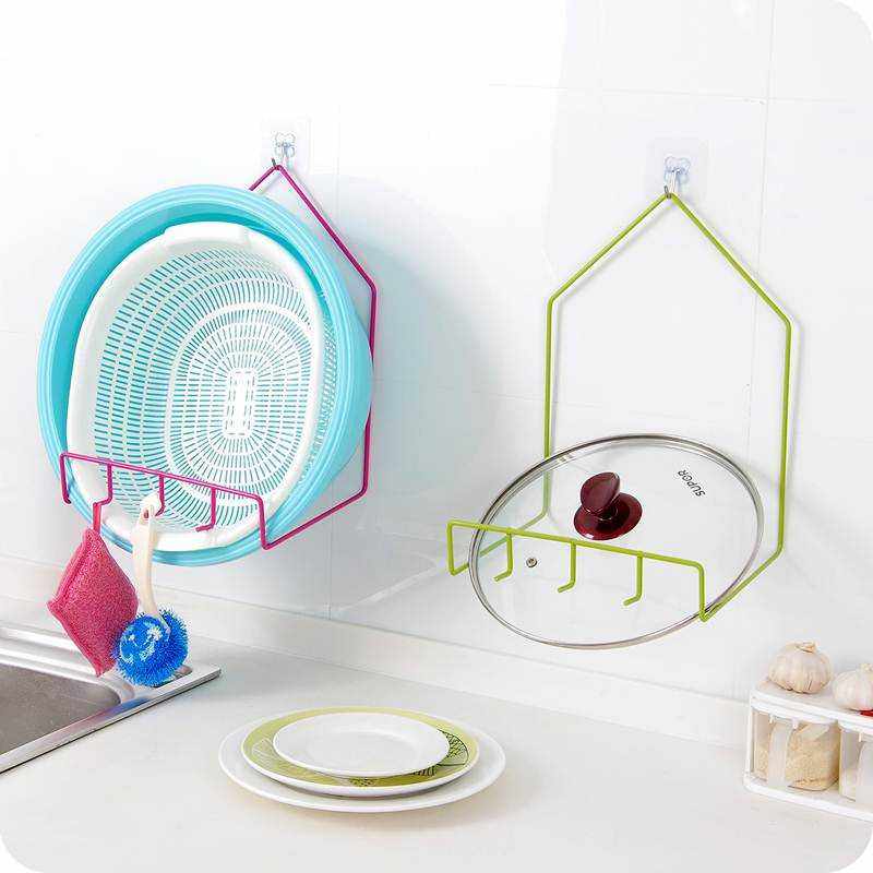 今年厨房浴室吸盘洗脸挂钩置物架卫生间壁挂式脸盆收纳架脸盘挂架
