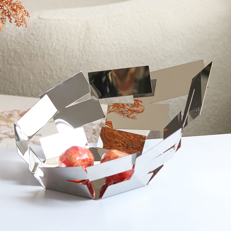 几何艺术置物果篮客厅金属镂空水果盘茶几设计师装饰创意软装摆件,金属材料及制品,其他金属制品,淘宝优惠券,粉丝福利购,淘宝优惠卷