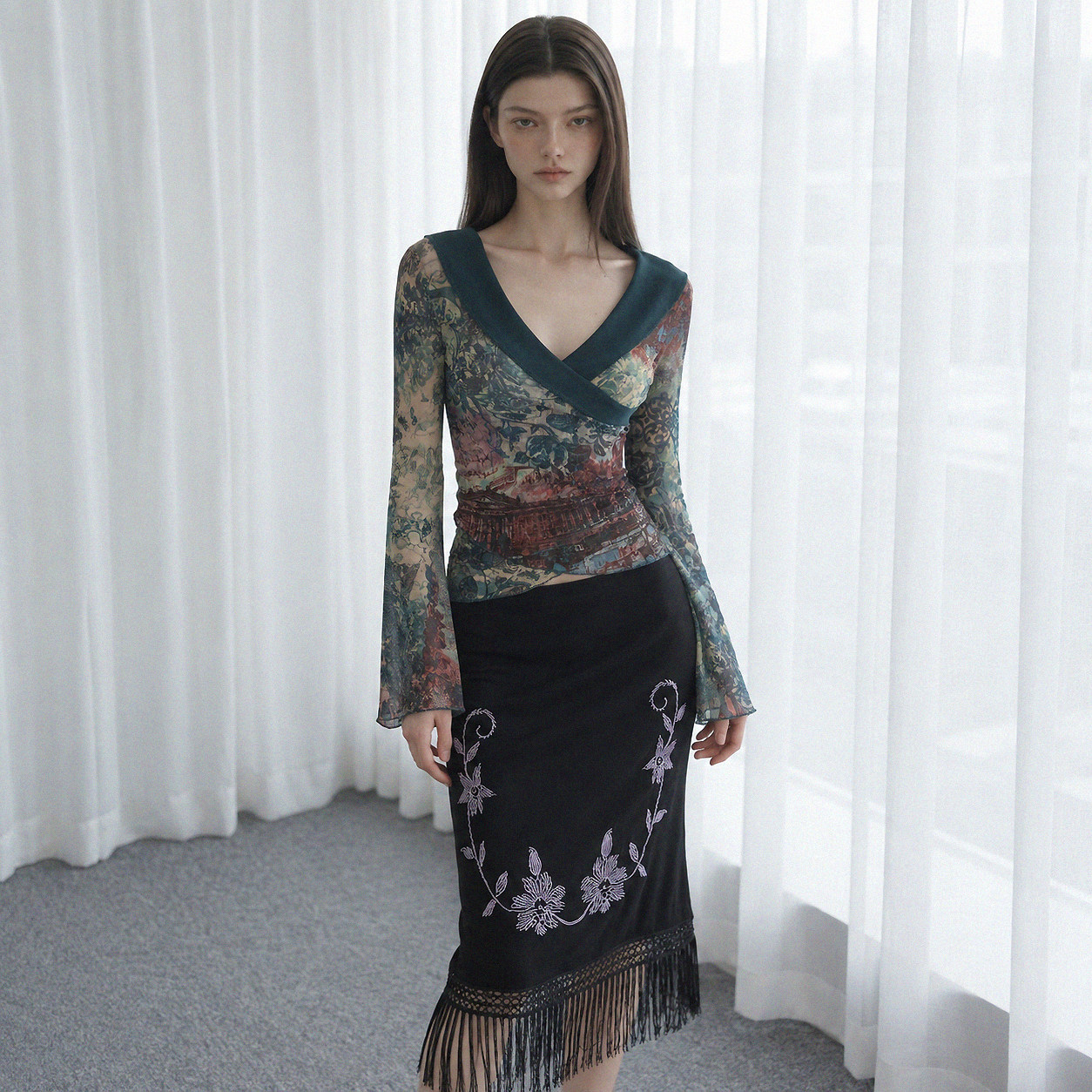 SEEYOULATER 中古交叉v领小众印花网纱长袖T恤植物系喇叭袖上衣女